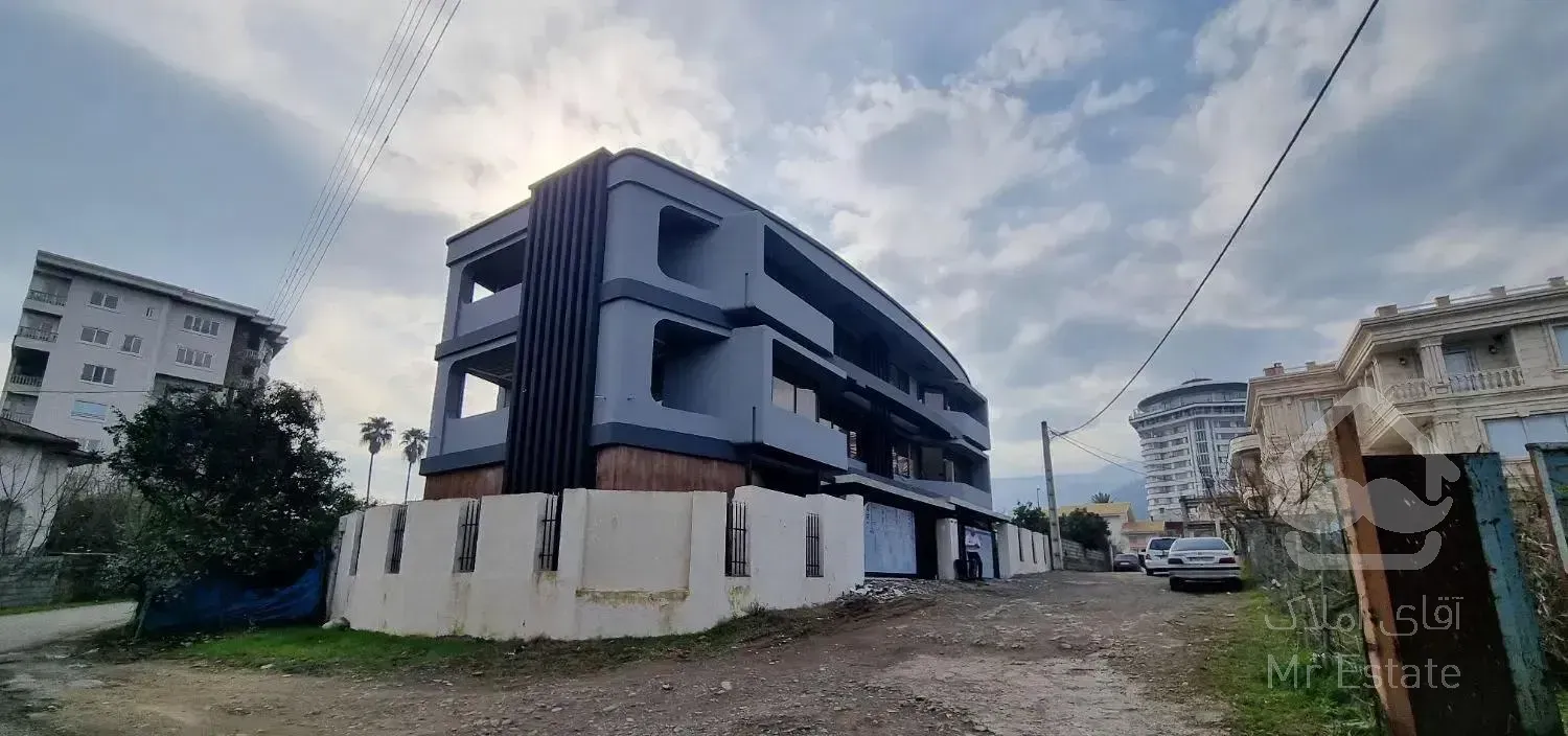 آپارتمان تریپلکس لوکس