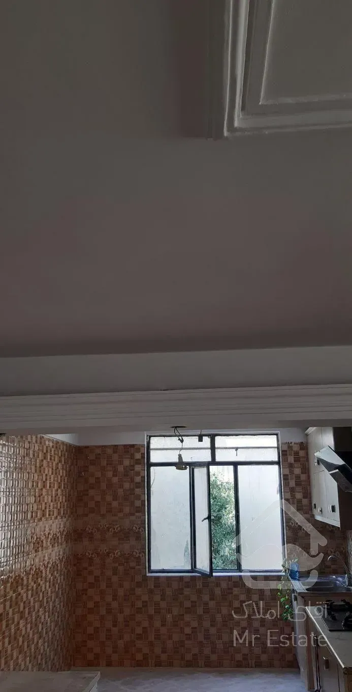 اجاره آپارتمان ۶۰ متری ۱ خوابه طبقه۳ در یاخچی‌آباد