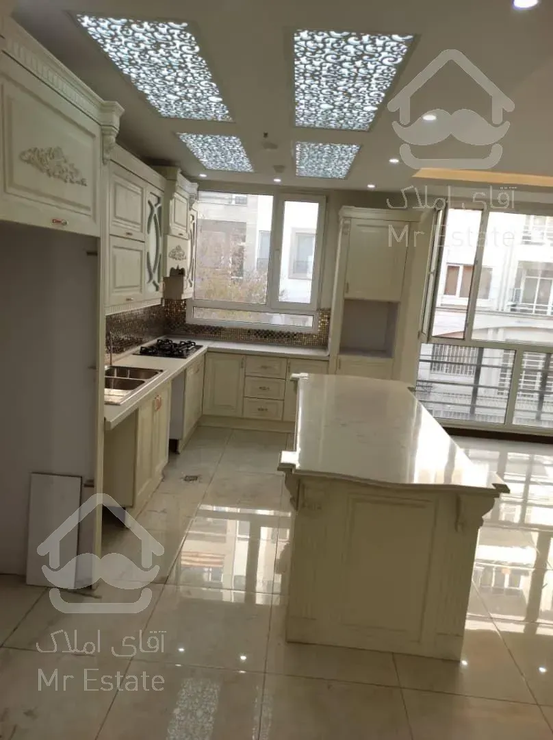 104متر سالن پرده خور فوق العاده