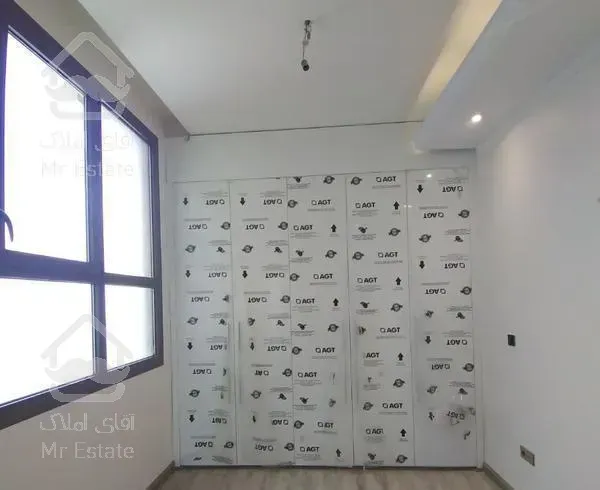 آپارتمان ۱۹۰ متری کامرانیه شمالی(دکترتنها)