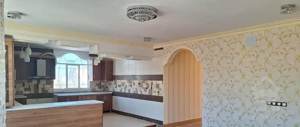 فروش آپارتمان ۱۱۵ متری ۳ خوابه طبقه ۲