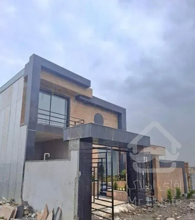 ویلا نوساز با سه انشعاب، مدارک کامل ،بهترین لوکیشن