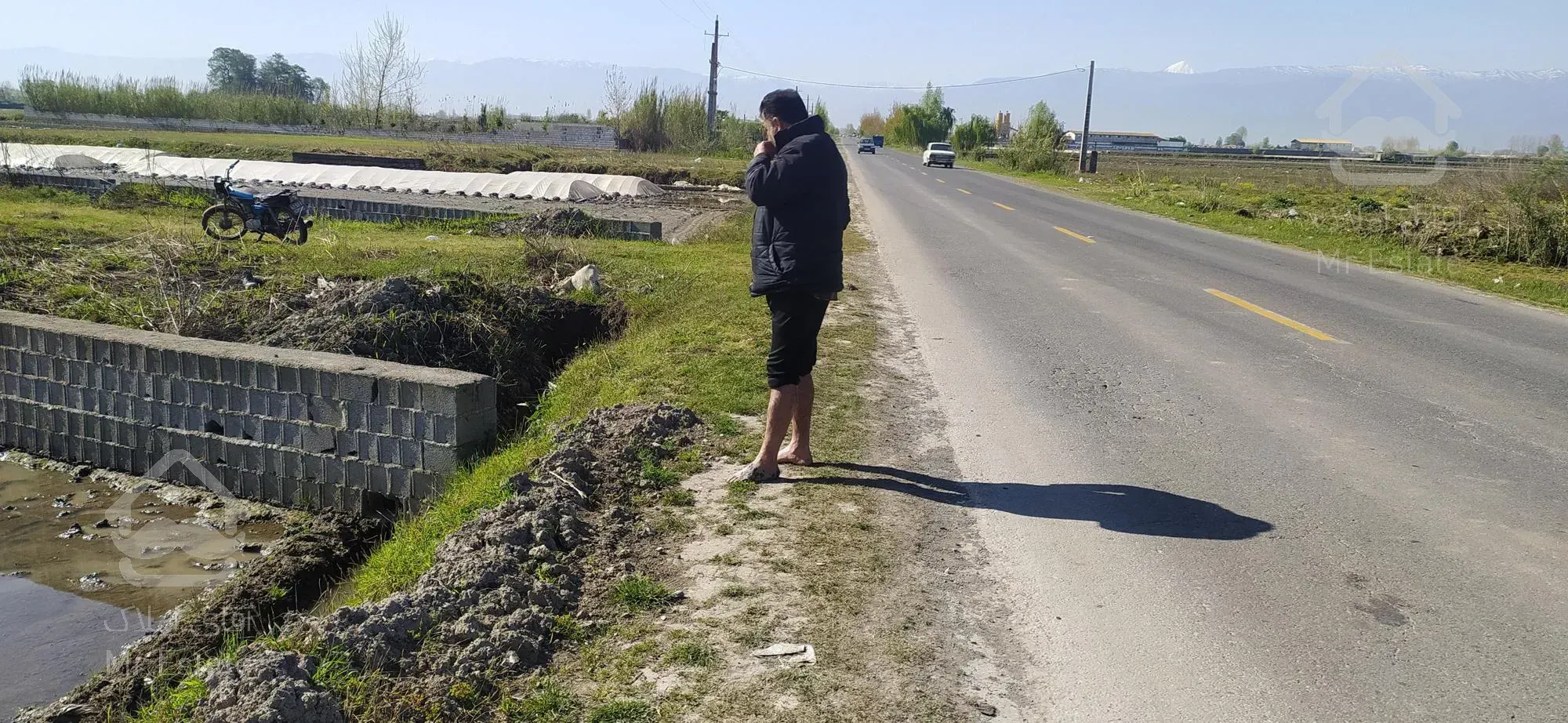 زمین لب جاده اصلی منطقه آرام خانه دریا