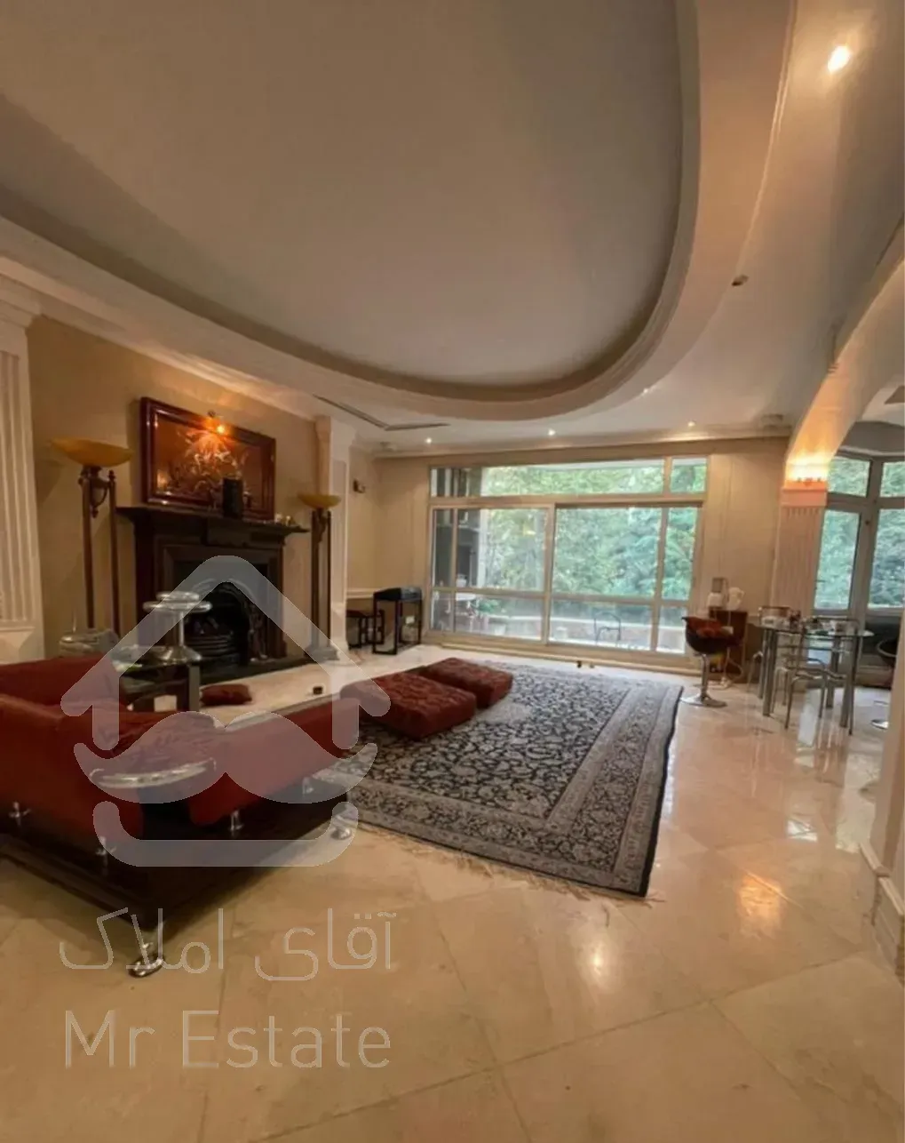 ۱۳۰متر۲خوابه/خوش نقشه و مهندسی ساز/در دریاچه چیتگر