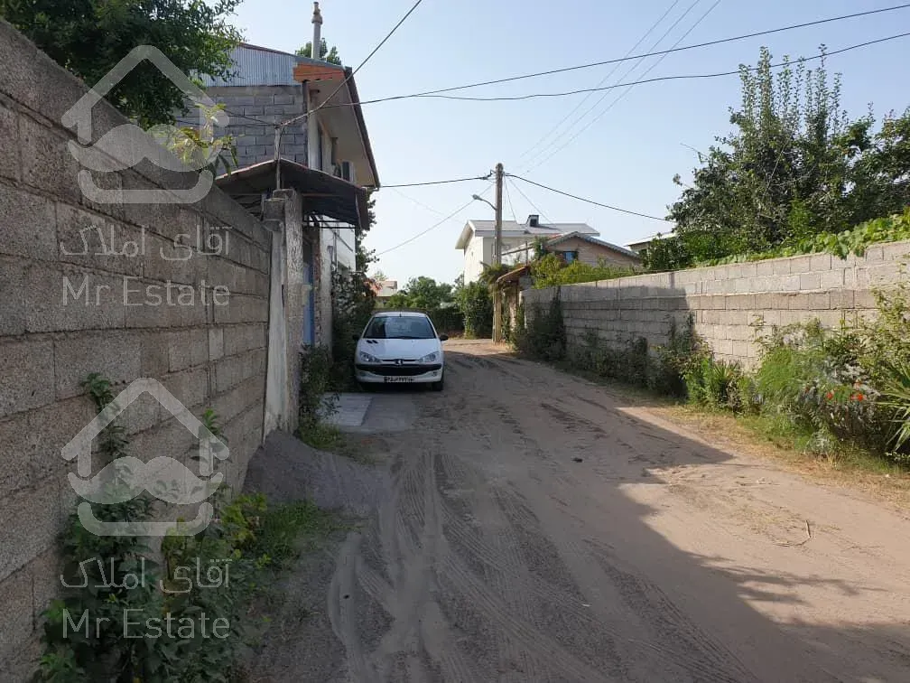 295 متر زمین مسکونی سند دار