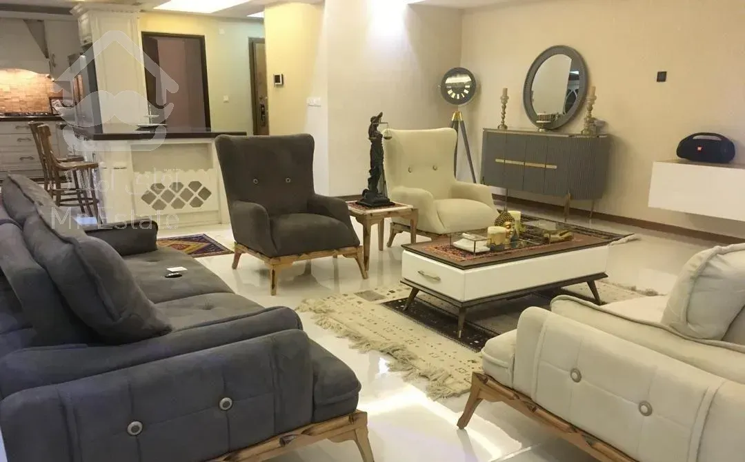 آپارتمان ۱۷۰ متر معالی آباد//بر بهاران