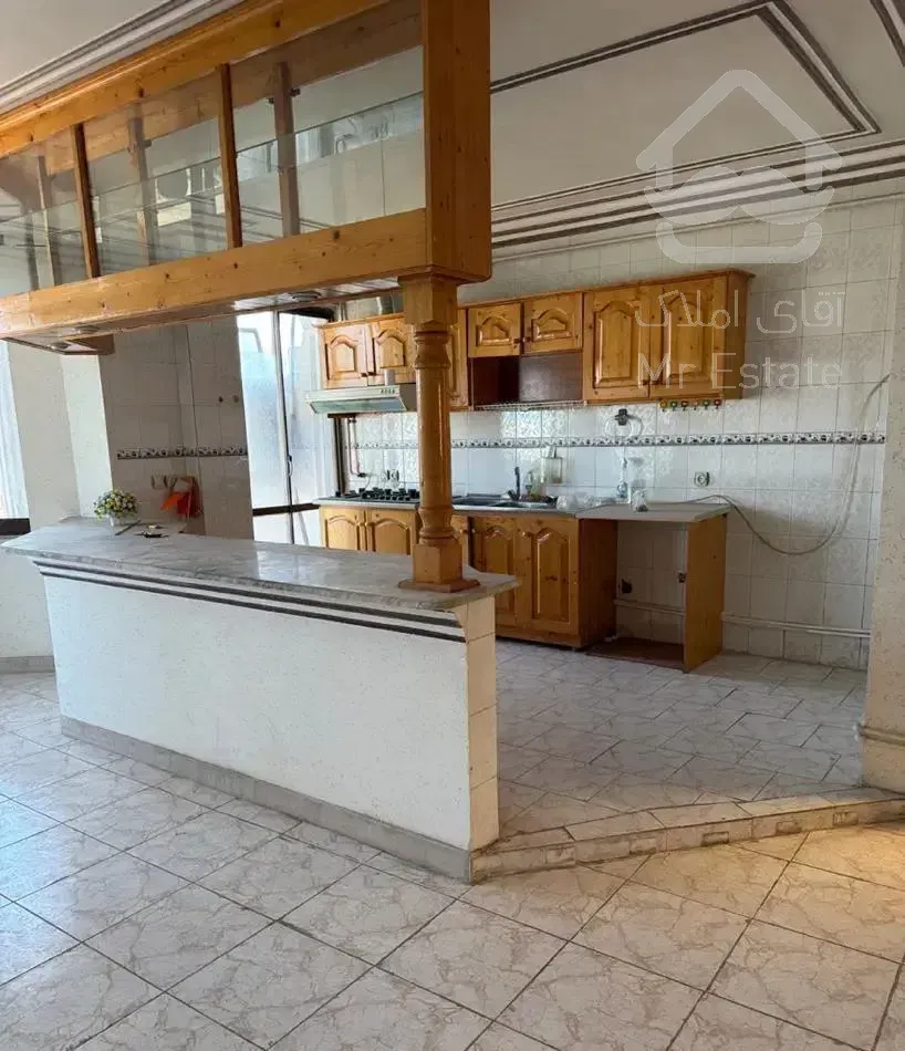 فروش 100 متری زیر قیمت منطقه در محوطه کاخ