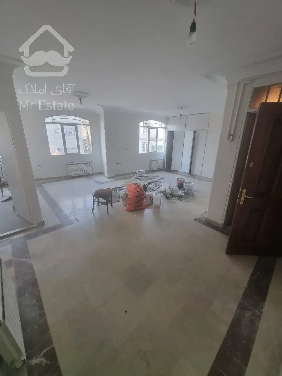 96متر بر خیابان دولت نبش چهاراه