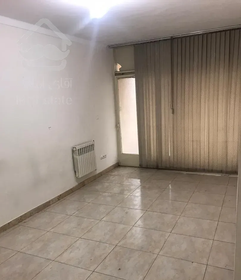 آپارتمان ۱۱۵ متری بر کریمخان