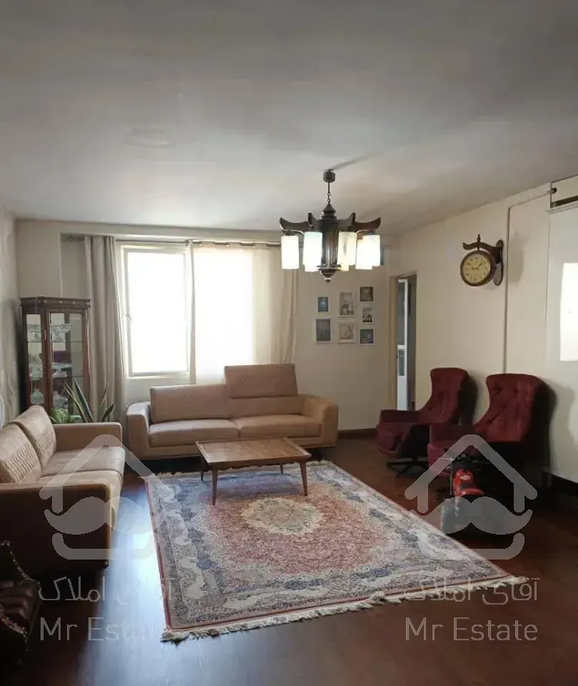 رهن کامل آپارتمان ۸۵ متری نزدیک مترو گلشهر