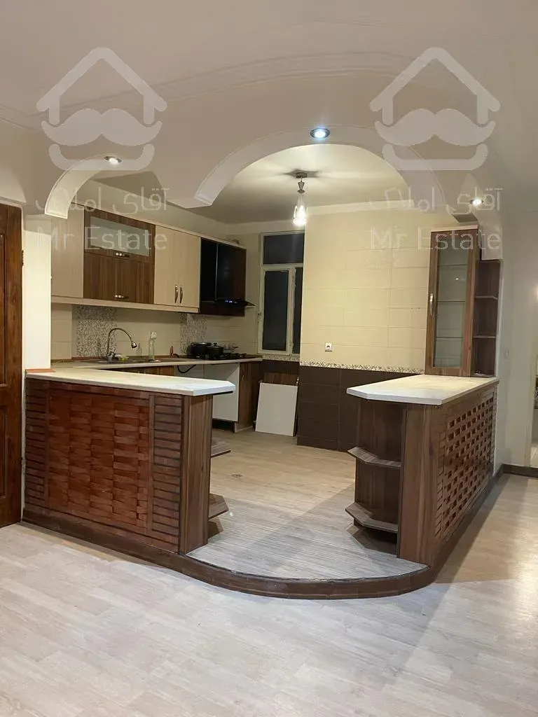 ۸۰ متر ۲خواب فول امکانات بهار جنوبی ارم