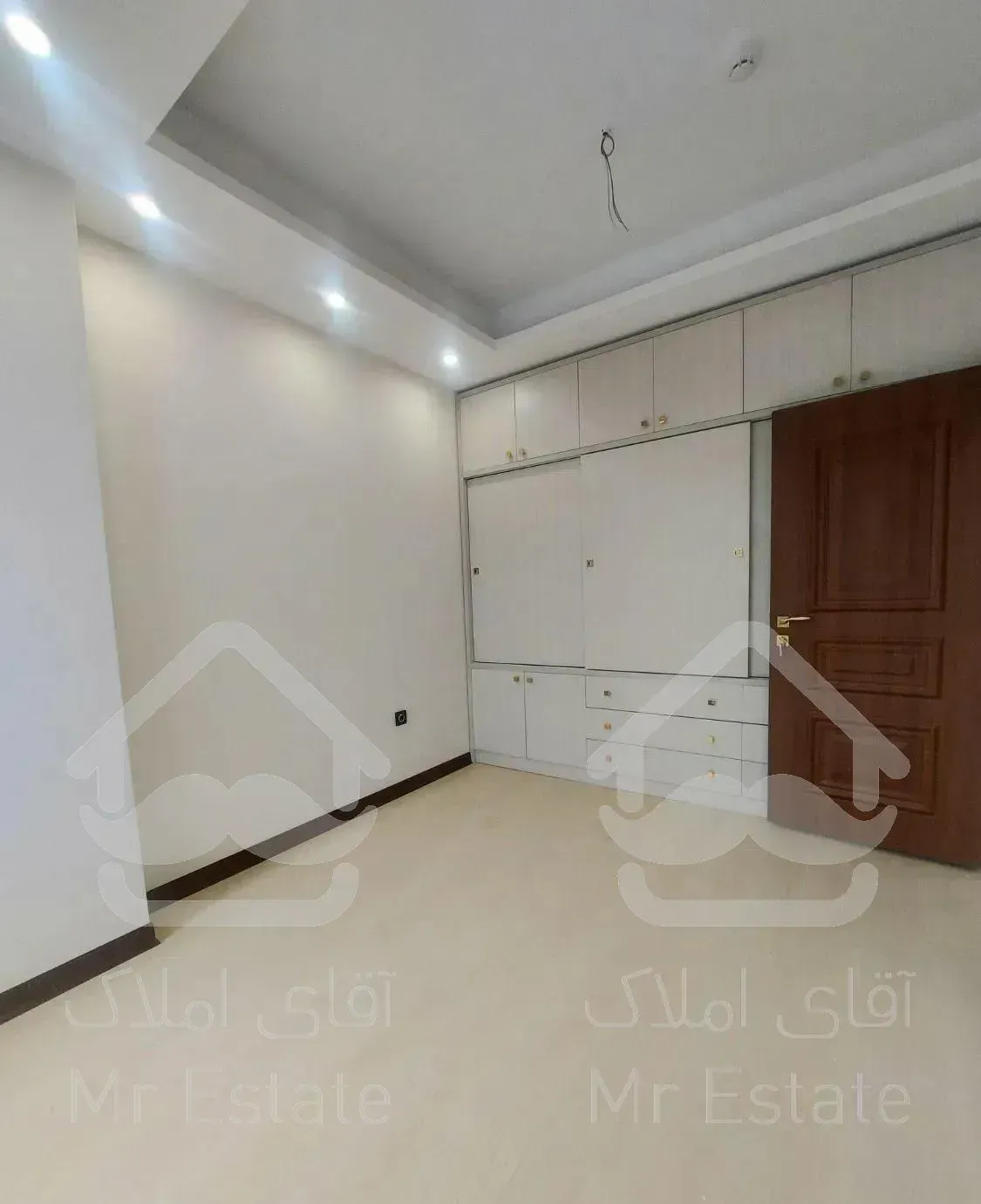 سهروردی شمالی/کلید نخورده          145مترخوش نقشه