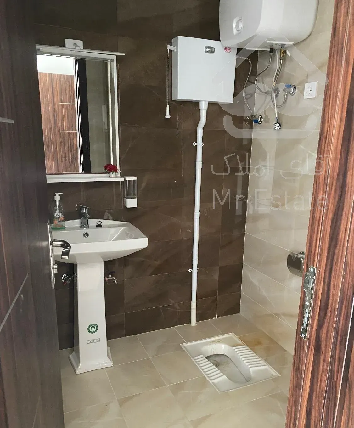 فروش سه خواب با دو نبش در فاز هفت زمرد شمال