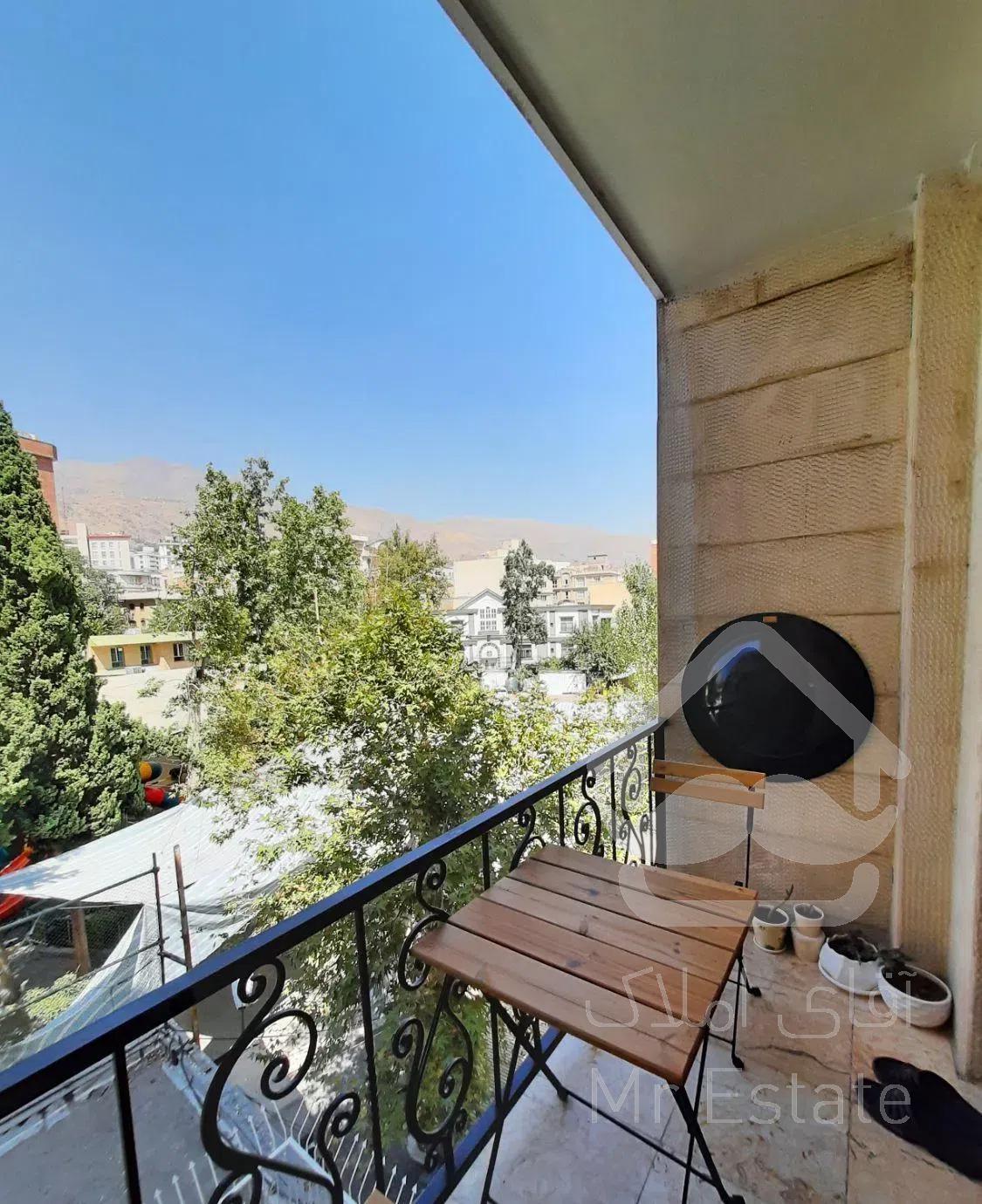 اندرزگو *۱۳۰متر۲خواب* ویو مشجر/تراس قابل چیدمان