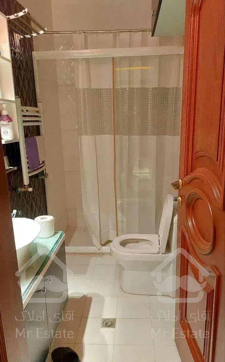 فرمانیه شرقی برج باغ  ۶۵ متری