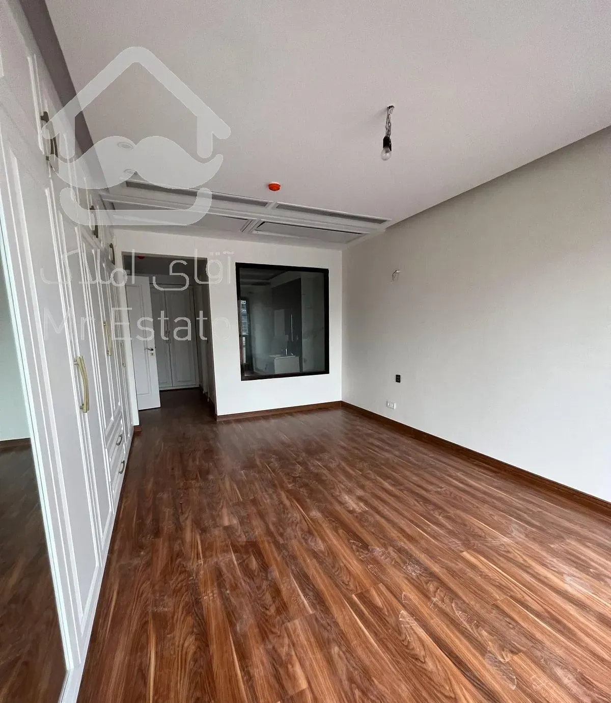 ۲۷۰متر مدرن طبقه بالا ویوخوب فرشته