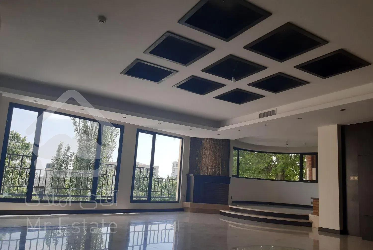 شمال کاخ، ۱۸۰متر، ویودار ، فول