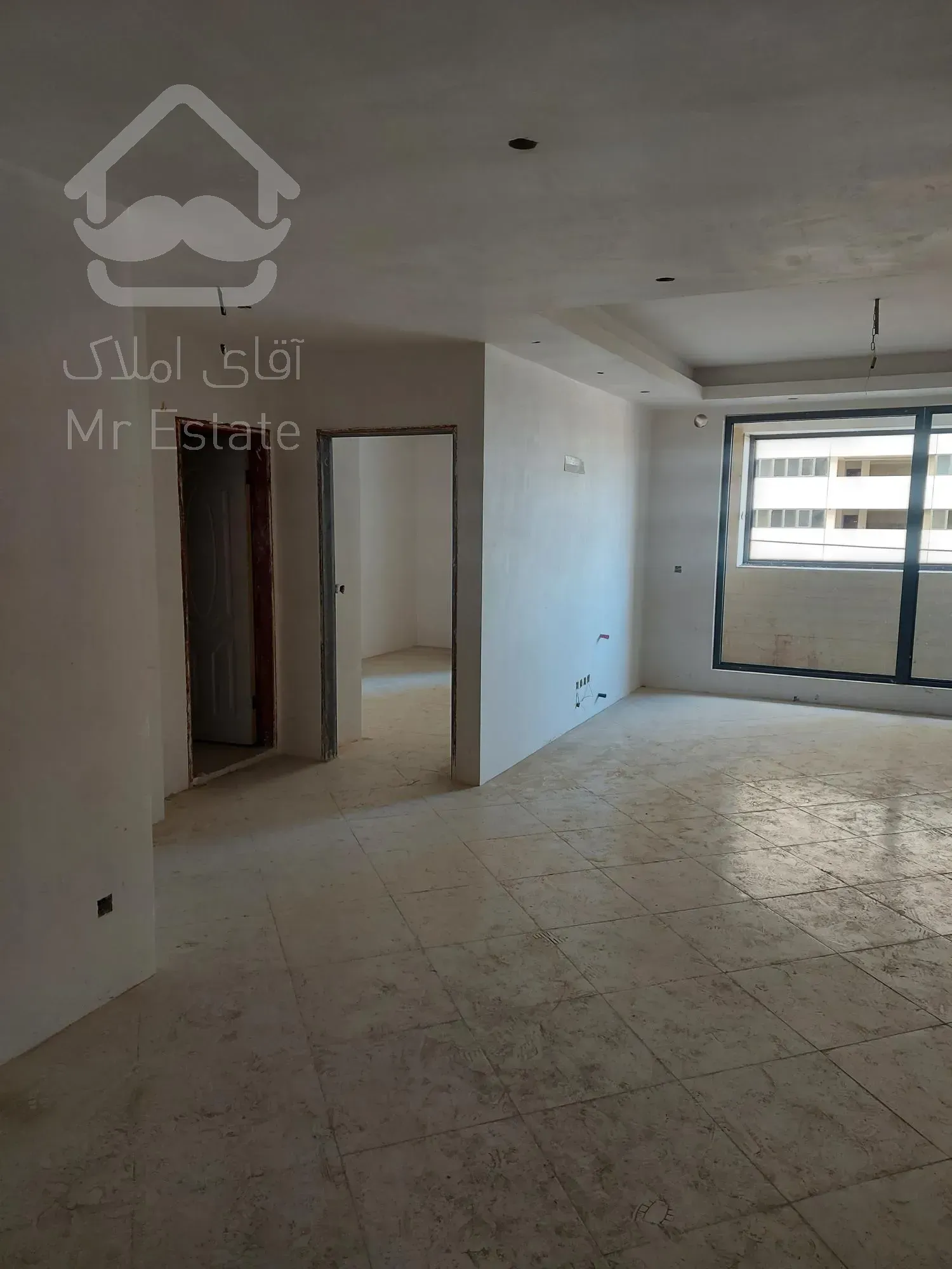 فروش ۱۰۶ متری نوساز دریاچه بلوار اردستانی