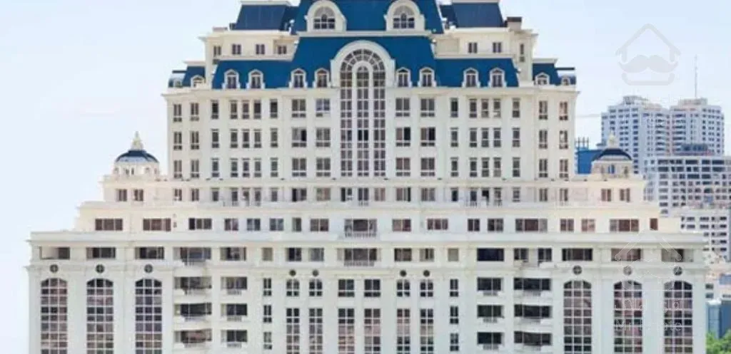 فروش برج مجلل پلازا فول امکانات غرب اردستانی