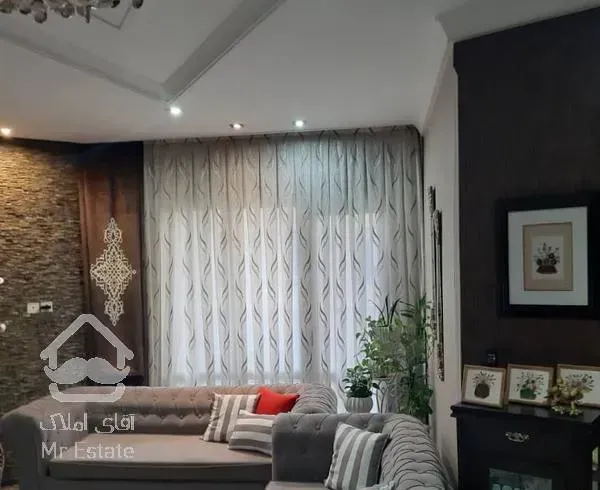 مرزداران ابراهیمی. ۷۵ متر روبه آفتاب