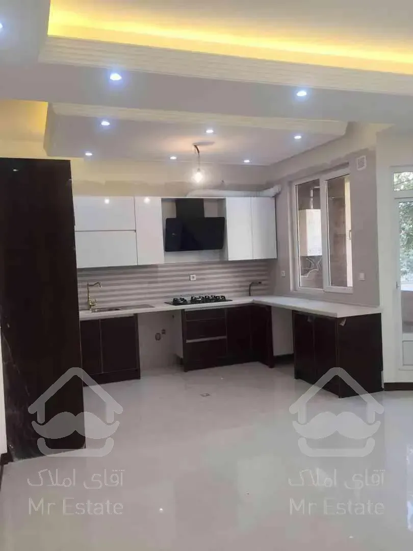 ۶۱متر/کلید نخورده/یخواب/سالن پرده خور