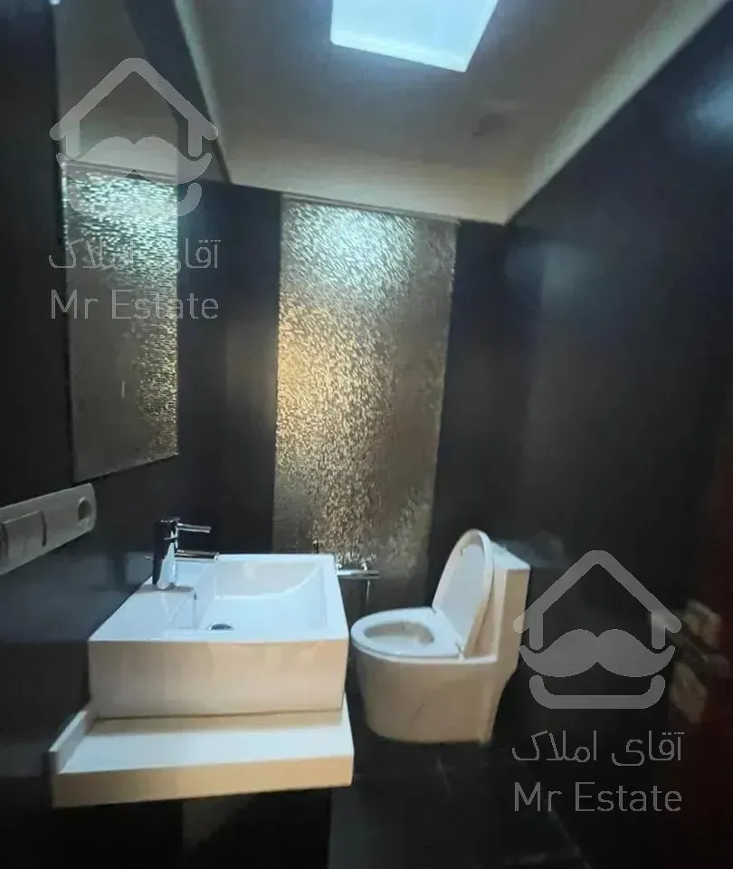 ۱۰۰ متر مدرن، فول، کامرانیه