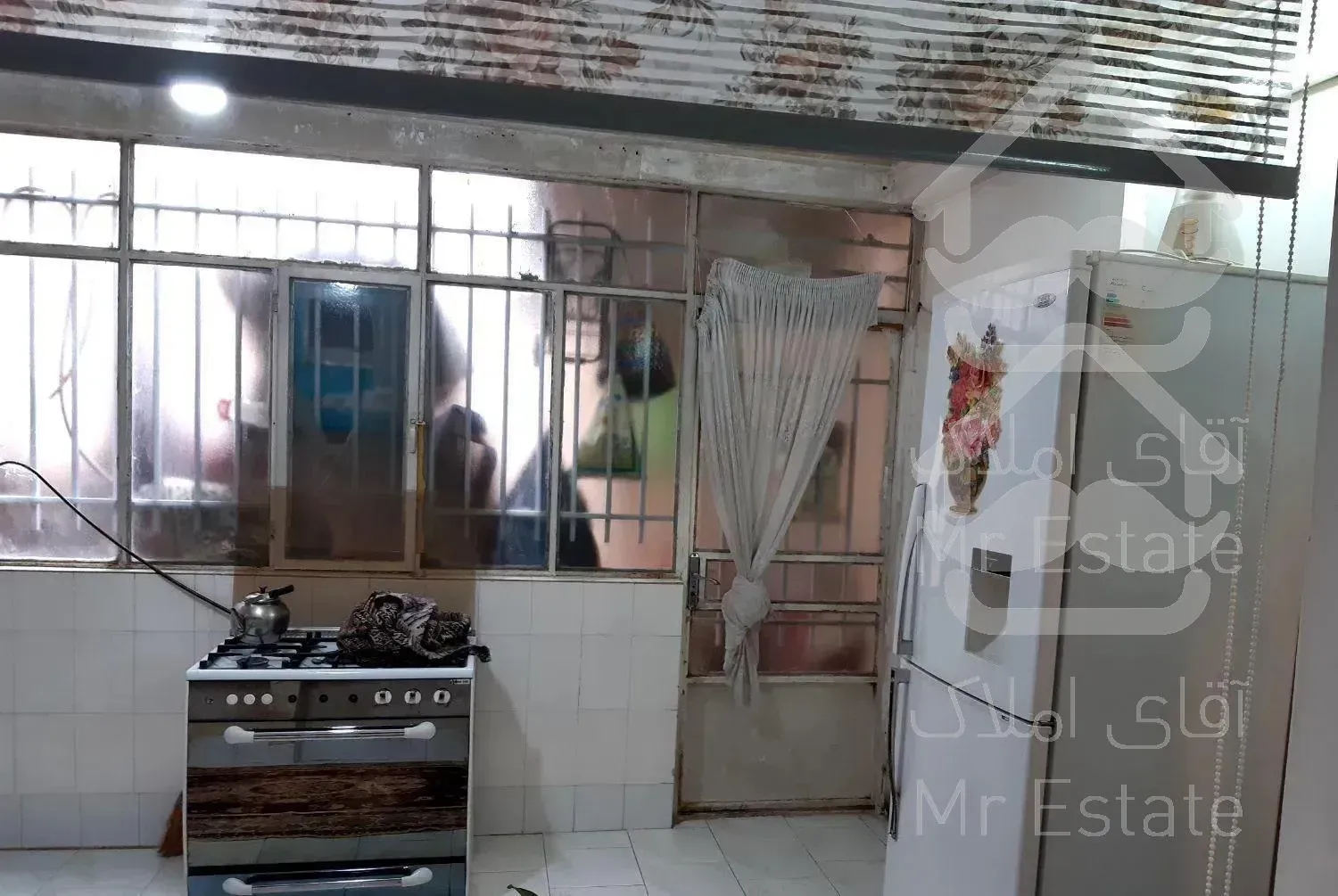 اپارتمان ۱۰۰متری باپارکینگ اختصاصی شکری یک