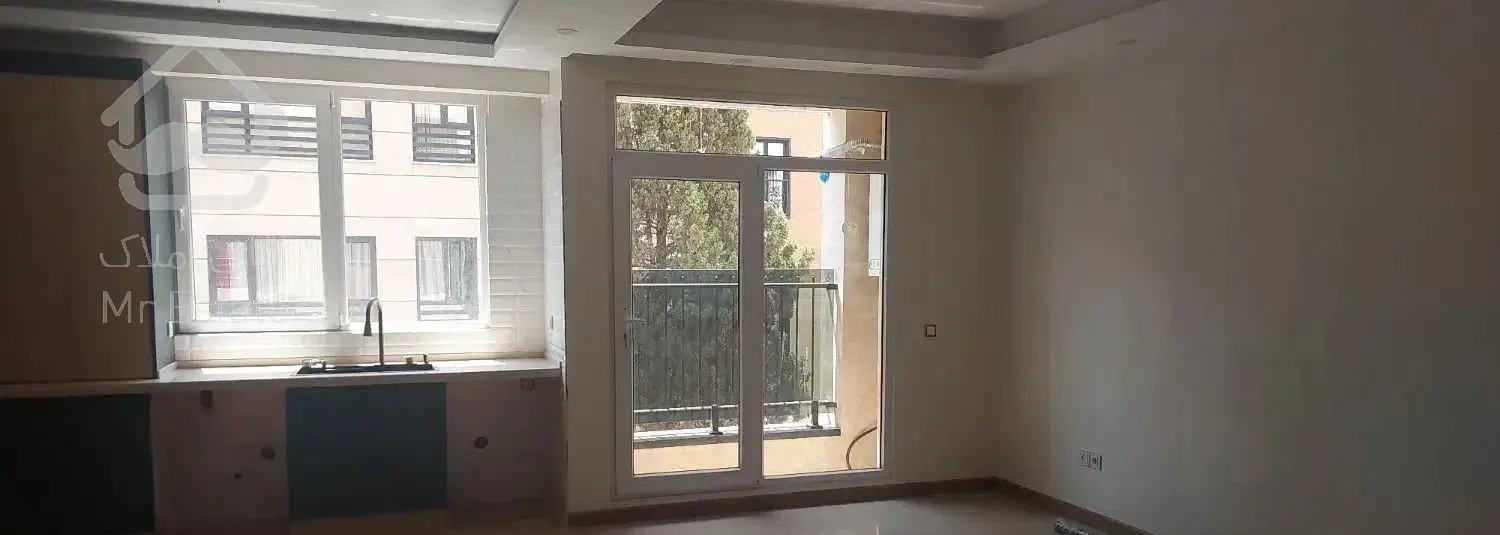 فروش آپارتمان ۸۰ متری ۲ خوابه در قزل قلعه