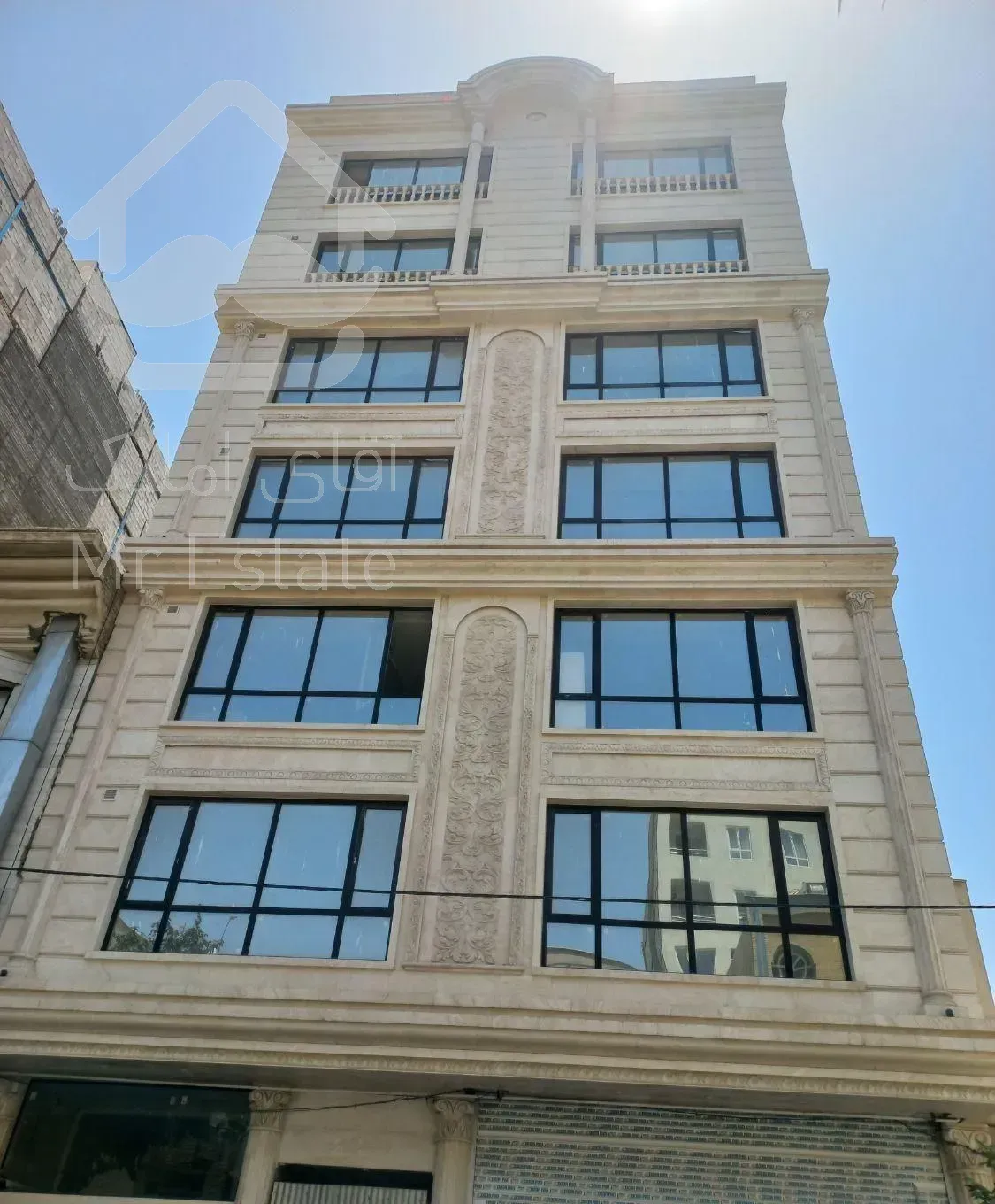 طبرسی جنوبی آپارتمان ۲۷۰ متری  در طلاب مفتح ۴