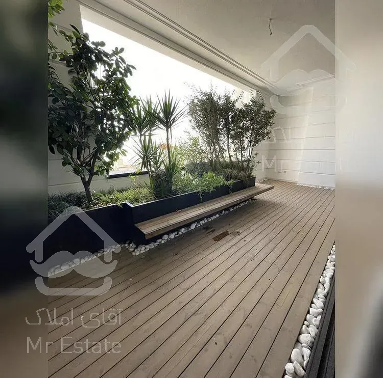 ۳۳۰ و ۳۴۰ متری برج باغ فرشته