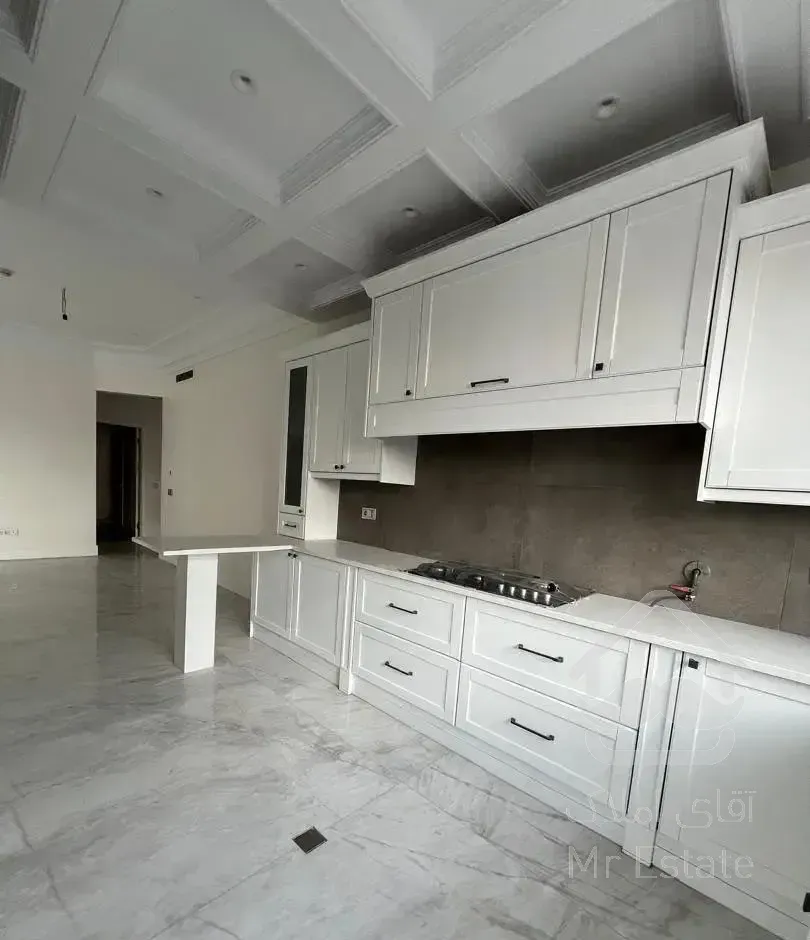 ۱۸۰ متر نوساز لوکیشن دنج فرشته