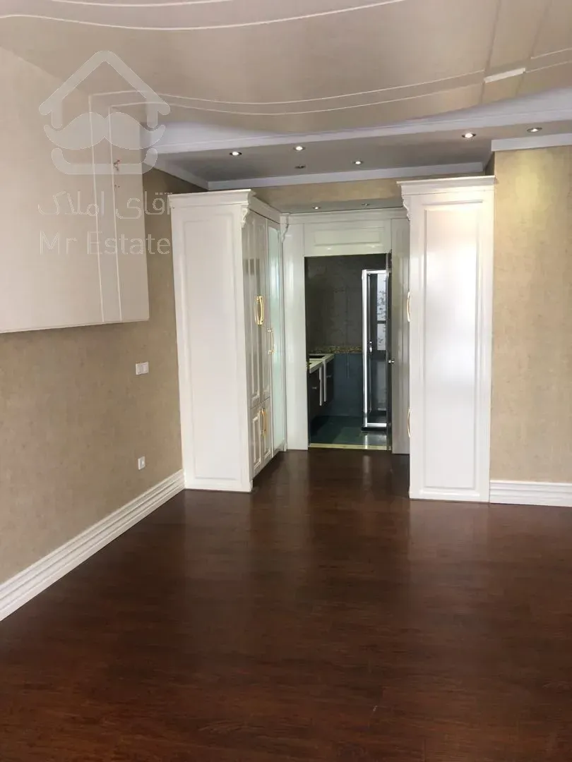 فروش اپارتمان 200 متری زعفرانیه