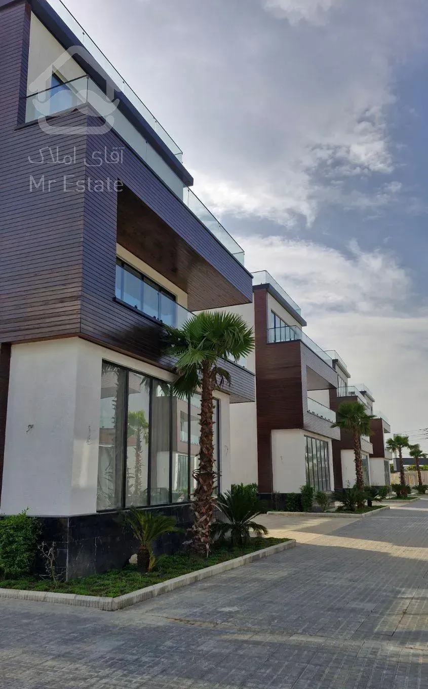 فروش ویلا شهرکی در بهترین موقعیت رامسر / استخردار