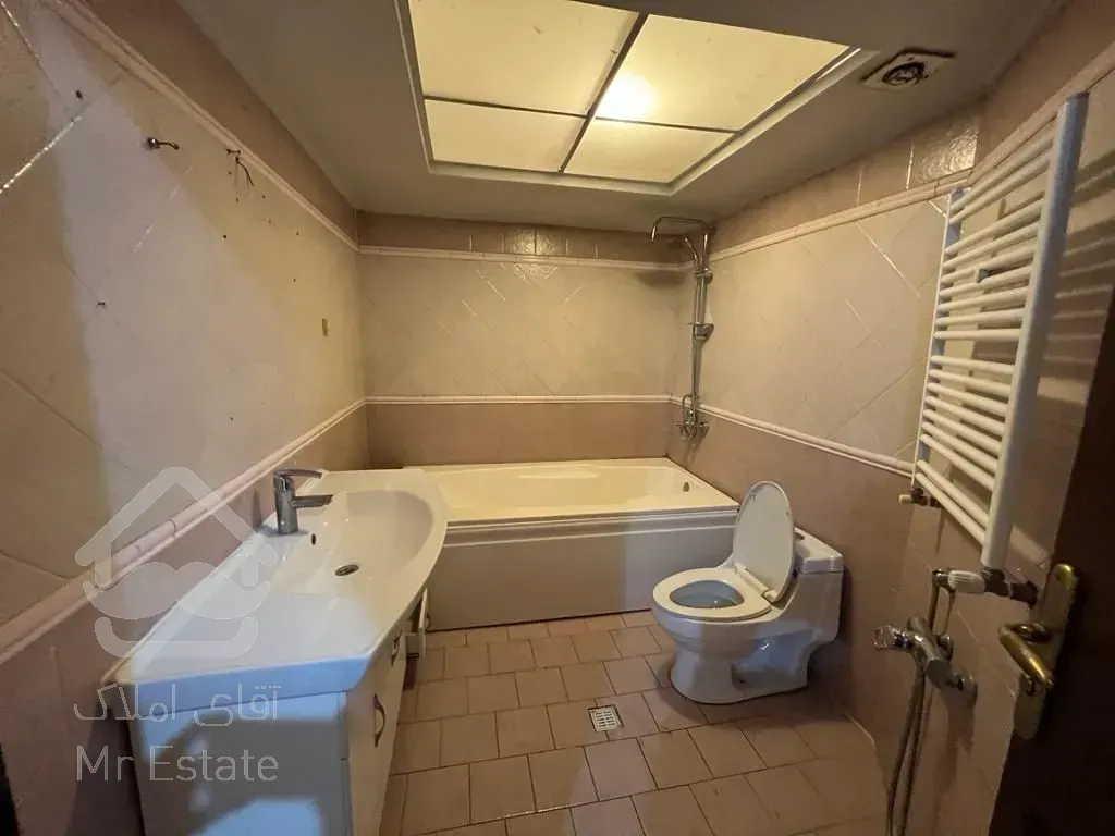 فروش اپارتمان 197 متری محمودیه