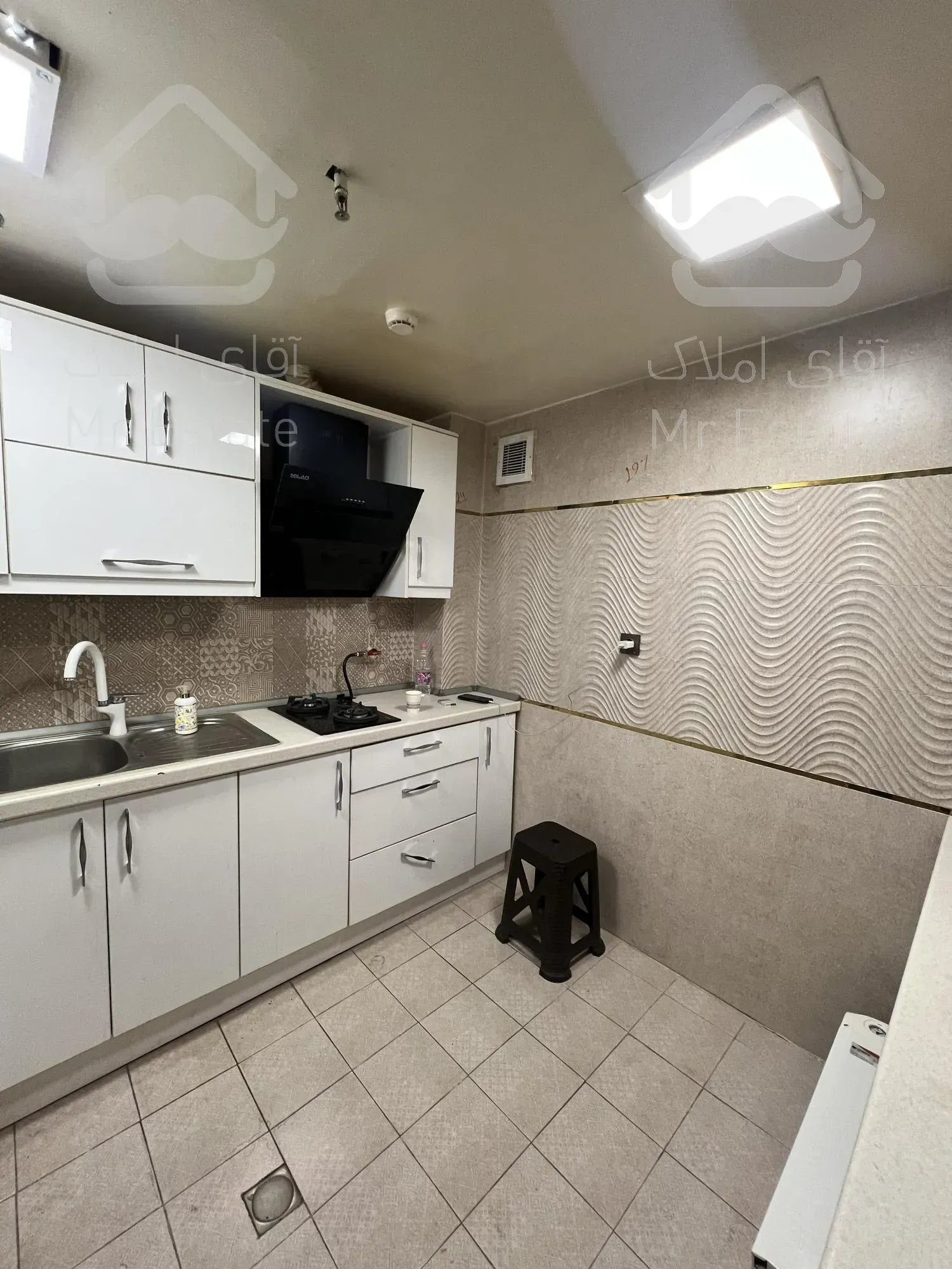 ۷۵ متر سند اداری میرداماد