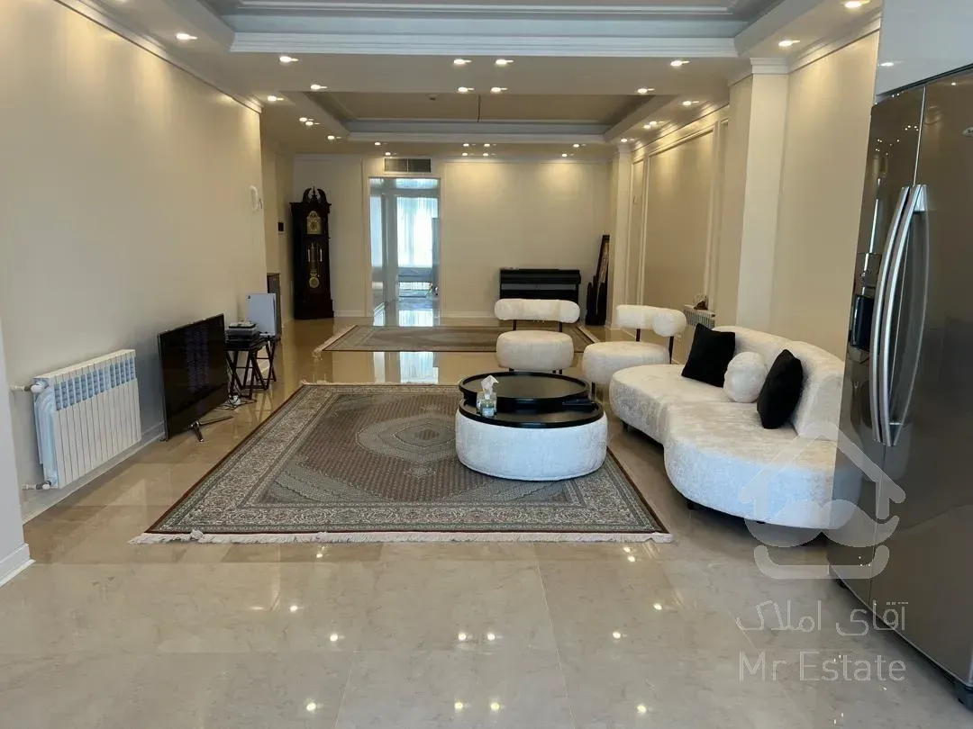 فروش آپارتمان ۹۰ متری ۲ خوابه سالن پرده خور نما تراورتن