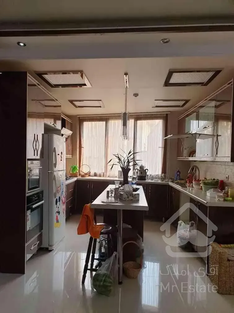 اجاره واحد ۱۲۵ متری فرمانیه