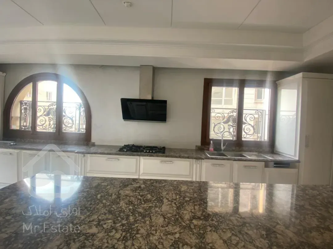 فروش اپارتمان 185 متری زعفرانیه