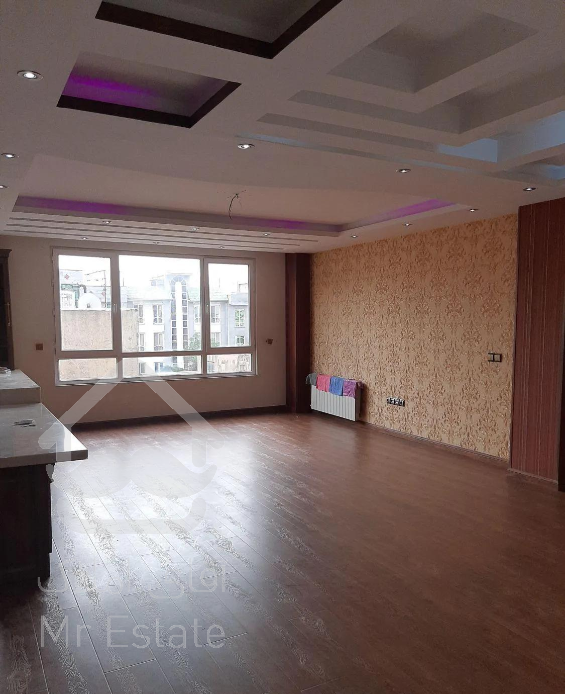 ۱۳۰متر ۳خواب فول امکانات آلاله شرقی