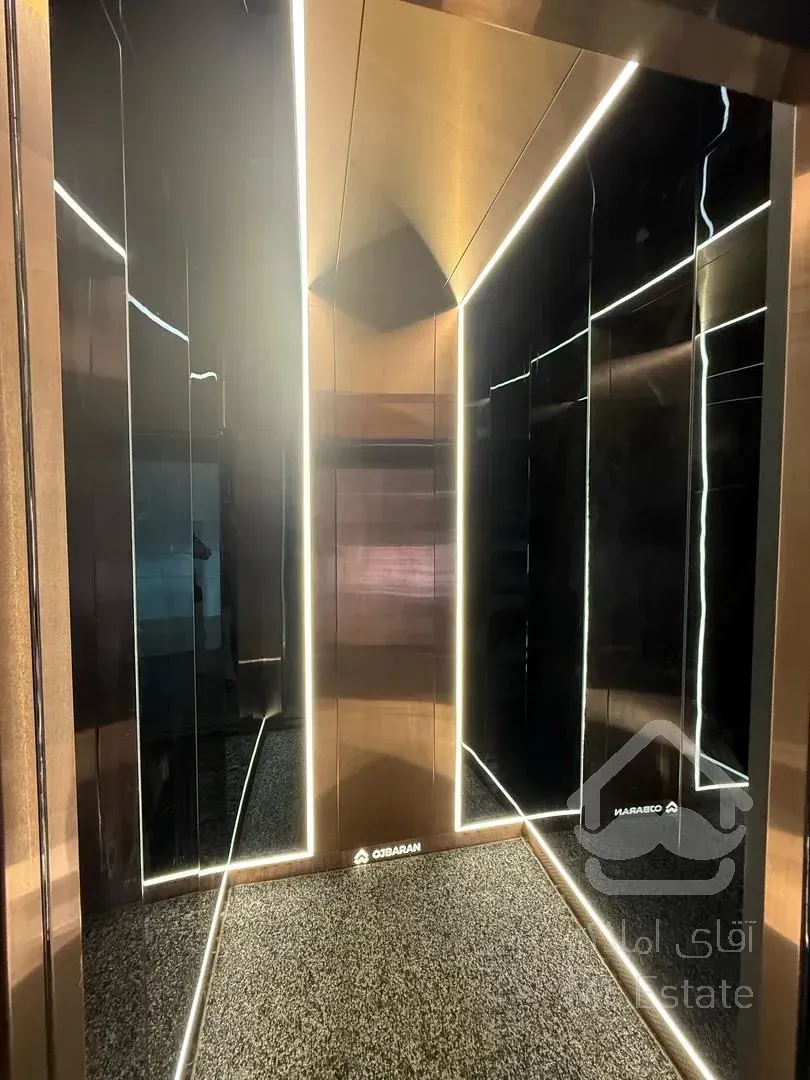 فروش پنت هاوس ۲۷۲ متری پاسداران