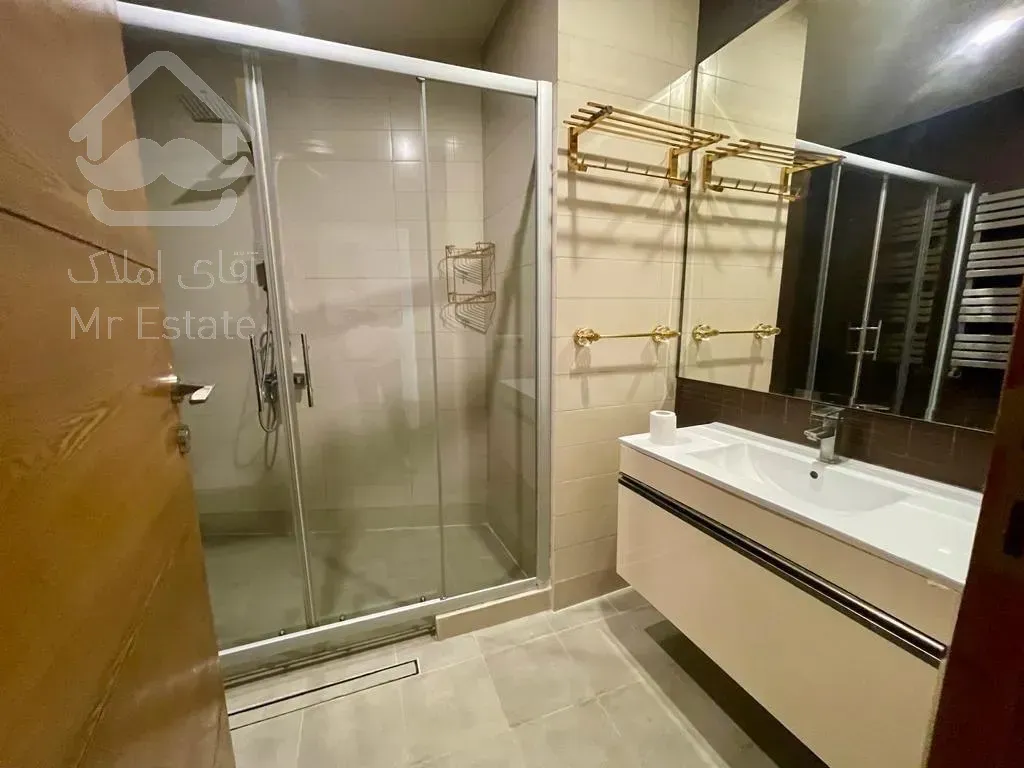 فروش اپارتمان 240متری زعفرانیه