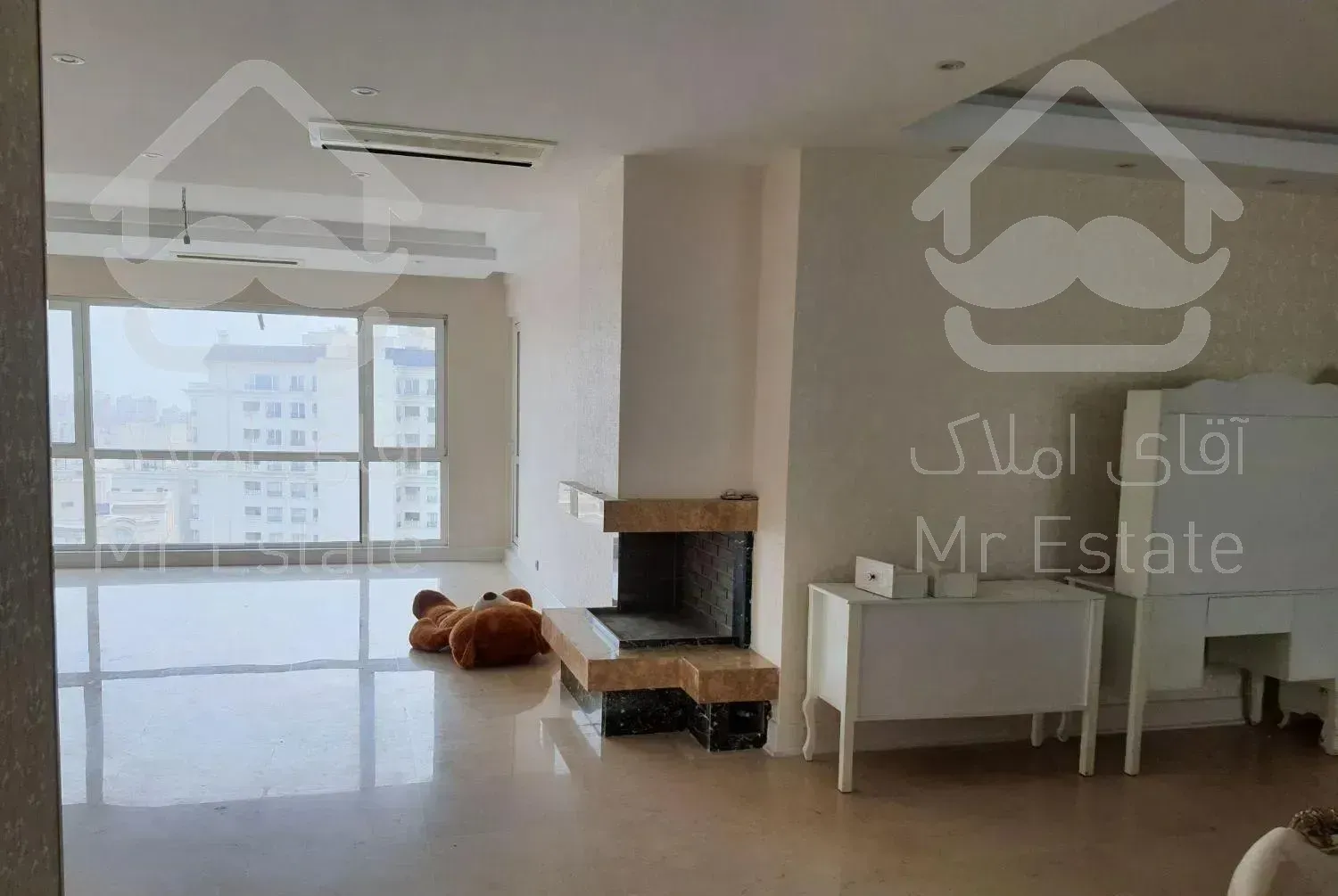 گل سنگ ۳۳۰ متر پنت‌هاوس فول مشاعات