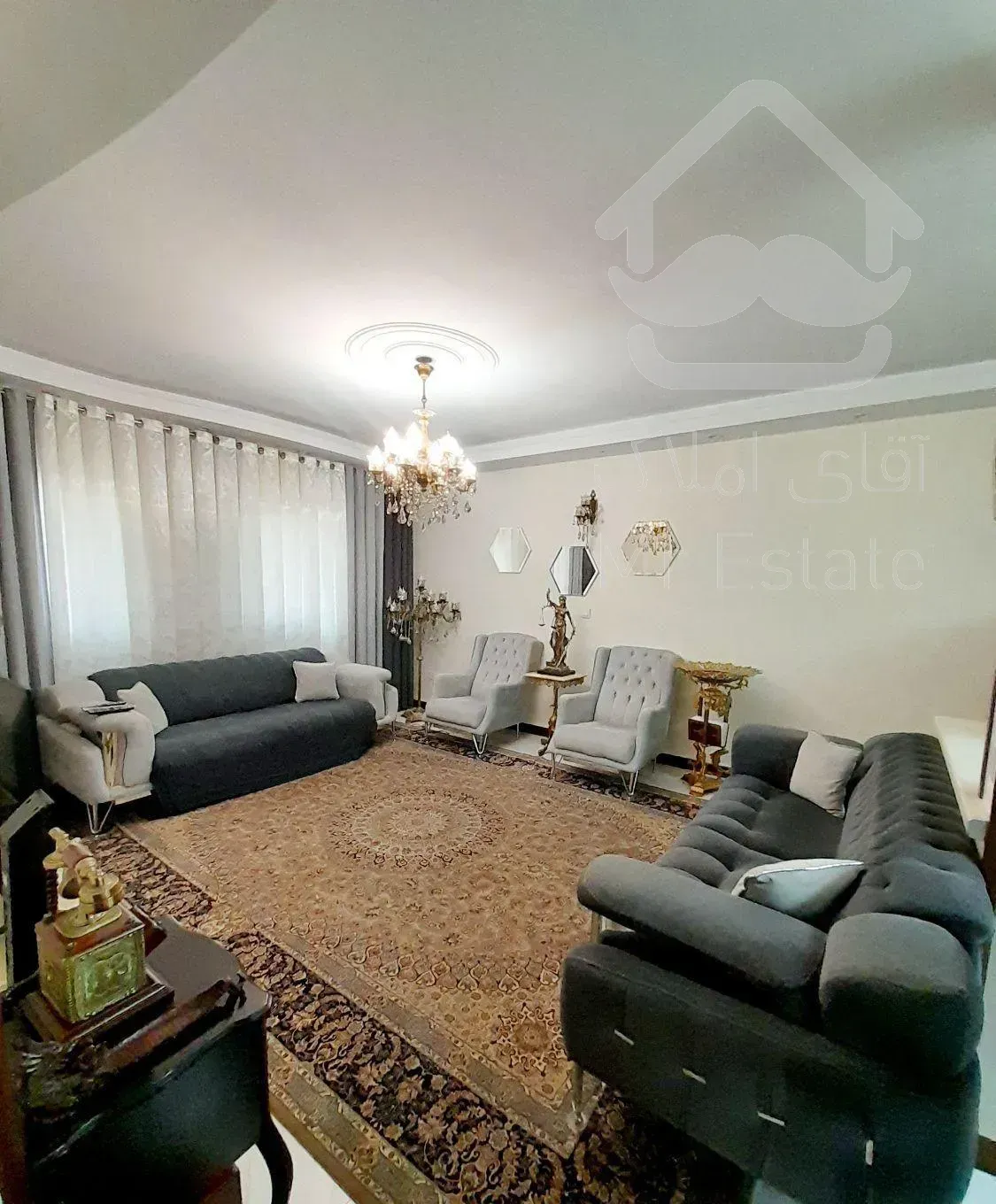 ۶۹ متری /۲ خوابه/ طبقه ۳