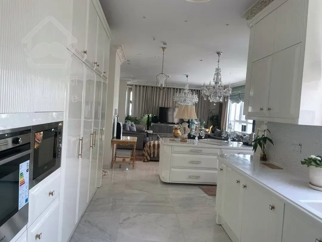 فروش اپارتمان 230 متری ولنجک