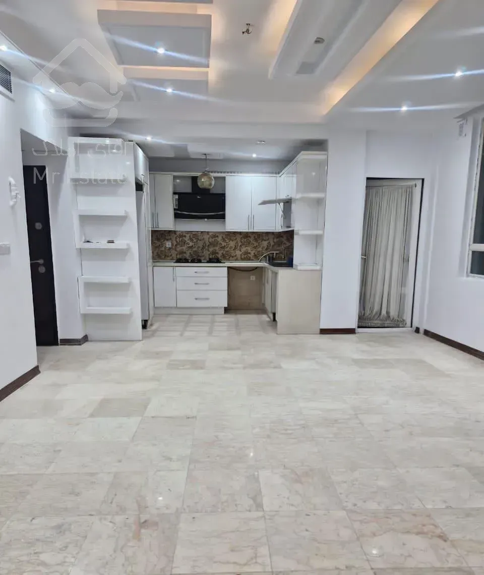 آپارتمان ۷۸ متر ۲ خواب فول امکانات