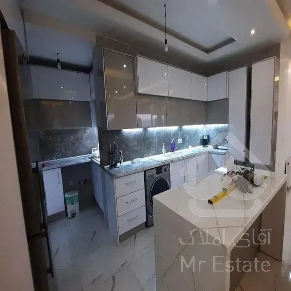 آپارتمان نوساز 165 متر-خوش ساخت در محله دنج -3خواب-ویودریا-کریم آباد