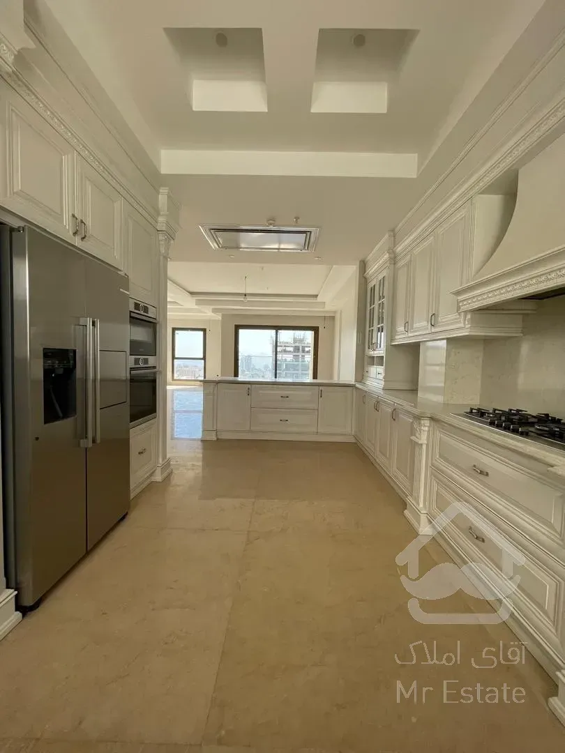 فروش اپارتمان 230 متری زعفرانیه