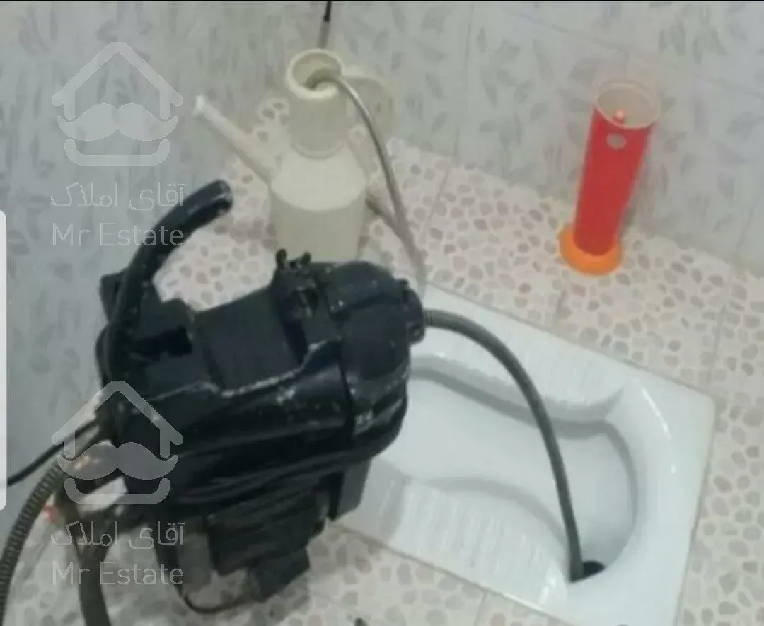 تخلیه چاه باماشین های بزرگ وکوچک،لایروبی چاه کندن چاه جدید