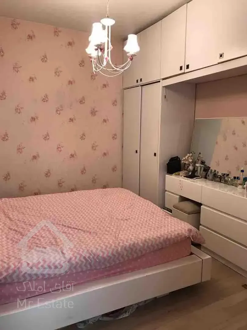 ۶۲ متر تک واحدی نیک نام