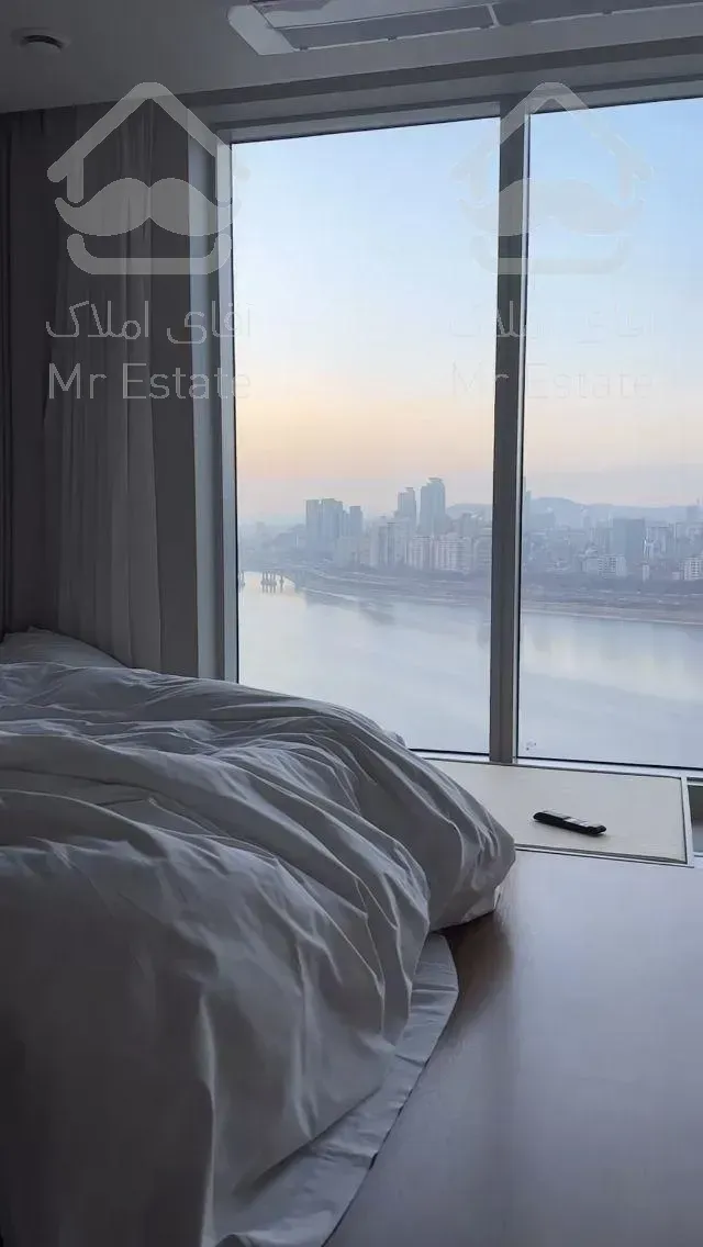 واحد های ۱۲۰ متری برج هایپرلوکس درياچه